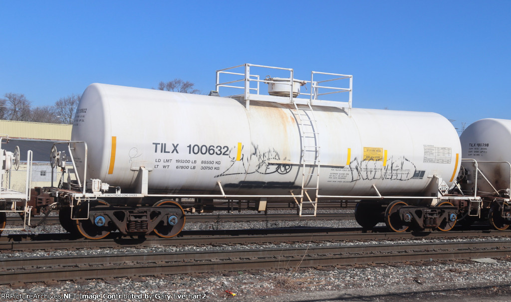 TILX 100632 - Trinity Industries Leasing